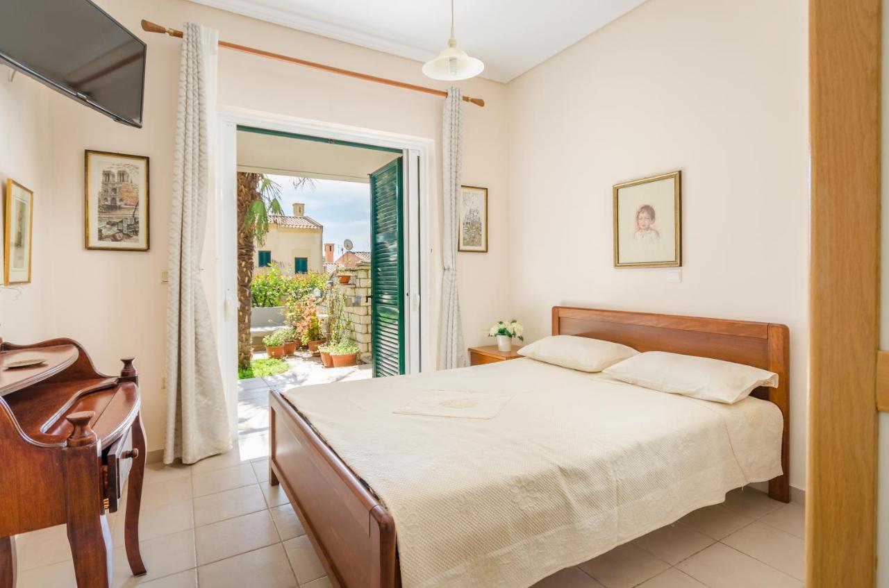 Villa Aliki Barbati Exterior foto